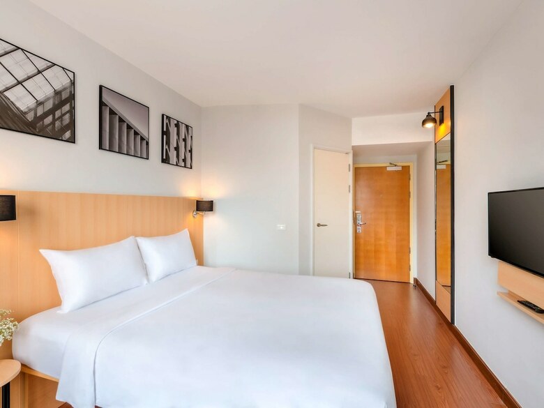 Hotel Ibis Bangkok Sathorn