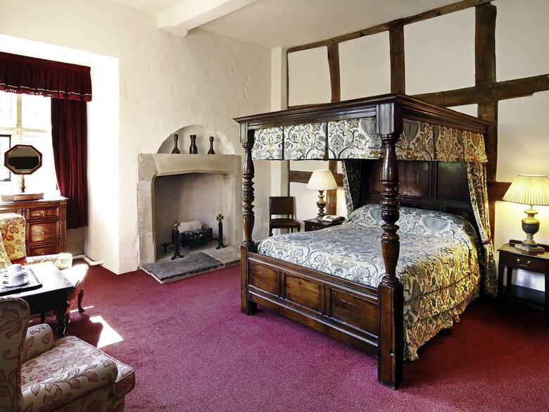 Hotel Madeley Court