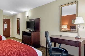 Holiday Inn Express Hotel & Suites Canton