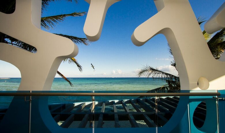 Ikonik The Carmen Hotel � Adults Only