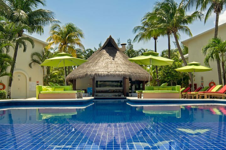 Hotel Laguna Suites Golf & Spa