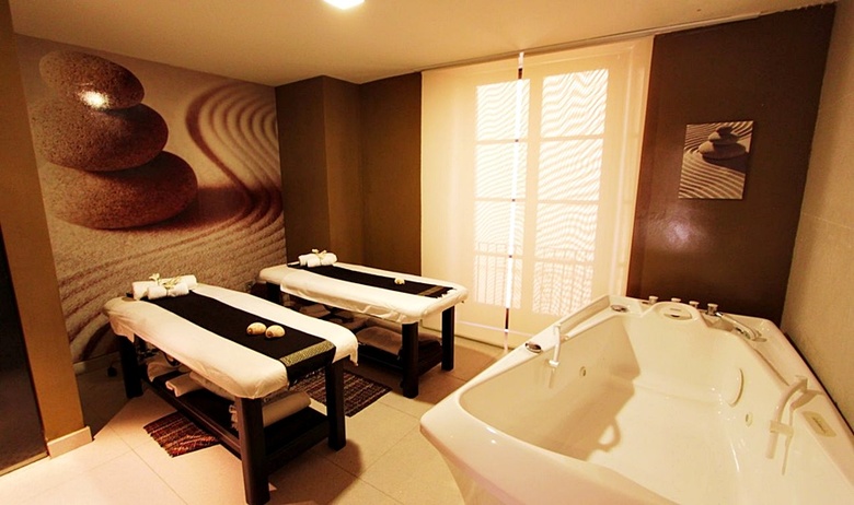 Hotel Domus Selecta Gran Claustre