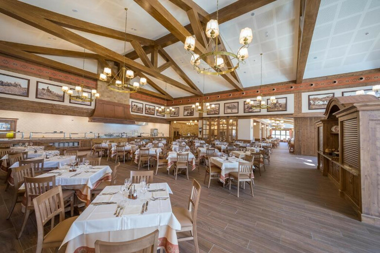 Hotel Colorado Creek  - Portaventura Park Tickets Incluidos + 1 Acceso Ferrari Land