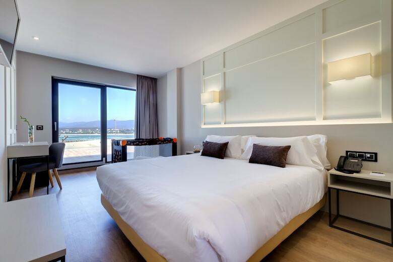 Oca Playa De Foz Hotel & Spa