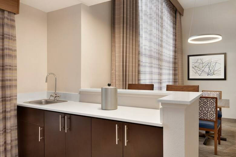 Holiday Inn Express Hotel & Suites Auburn