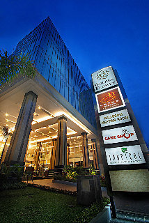 Golden Flower Hotel