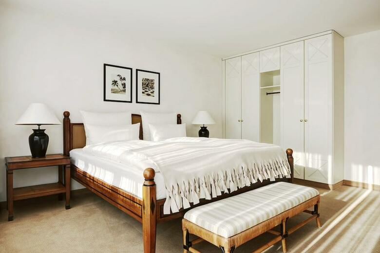 Hotel Mandala Suites