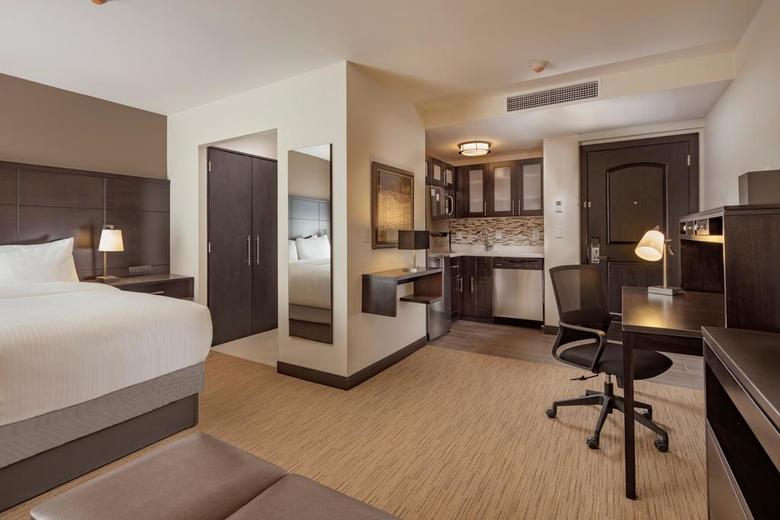 Hotel Staybridge Suites Silao