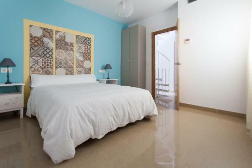 Apartamentos Diaber Alberto Lista
