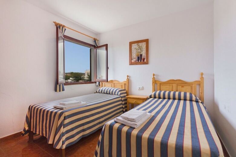 Apartamentos Sol Y Mar
