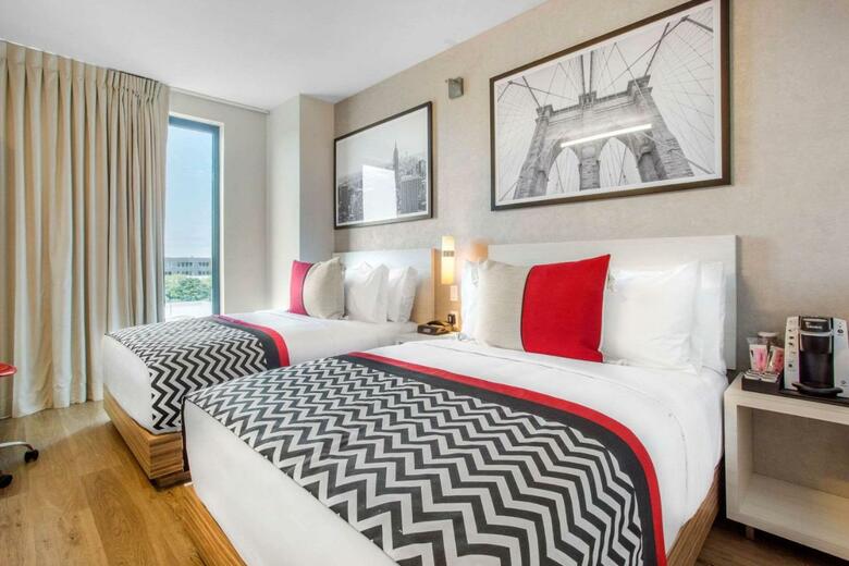 Insignia Hotel Ascend Hotel Collection
