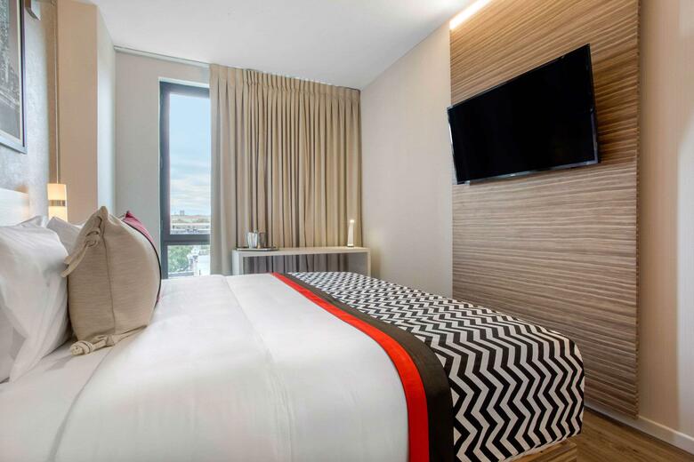 Insignia Hotel Ascend Hotel Collection