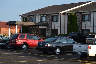 Hotel Sky Lodge Inn & Suites