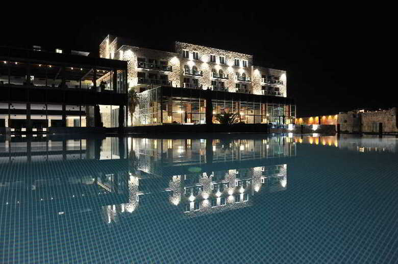 Hotel Avala Resort & Villas