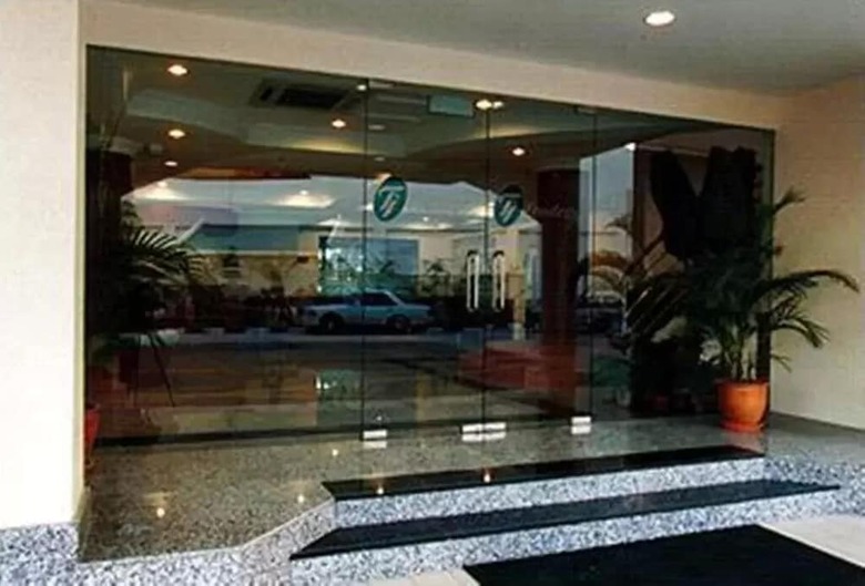 Hotel Traders Inn