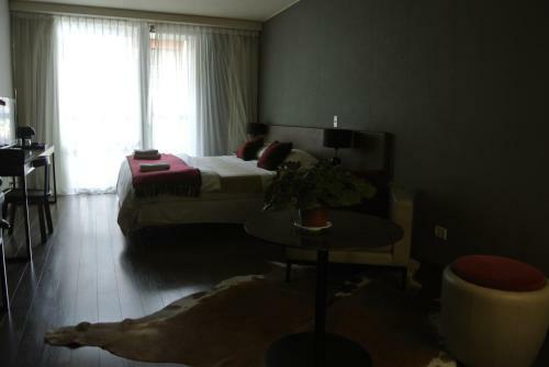 Thames Suites Apartments