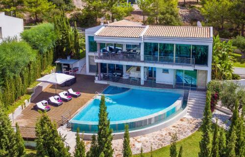 Villa Ses Oliveres - Ultra Stylish Villa With Pool