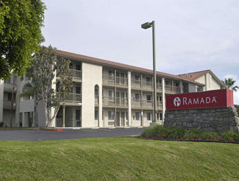 Hotel Ramada Carlsbad By The Sea