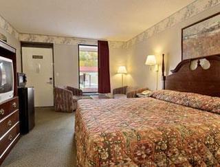 Hotel Ramada Limited Clarksville Tn