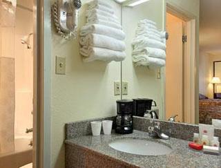 Hotel Ramada Limited Clarksville Tn