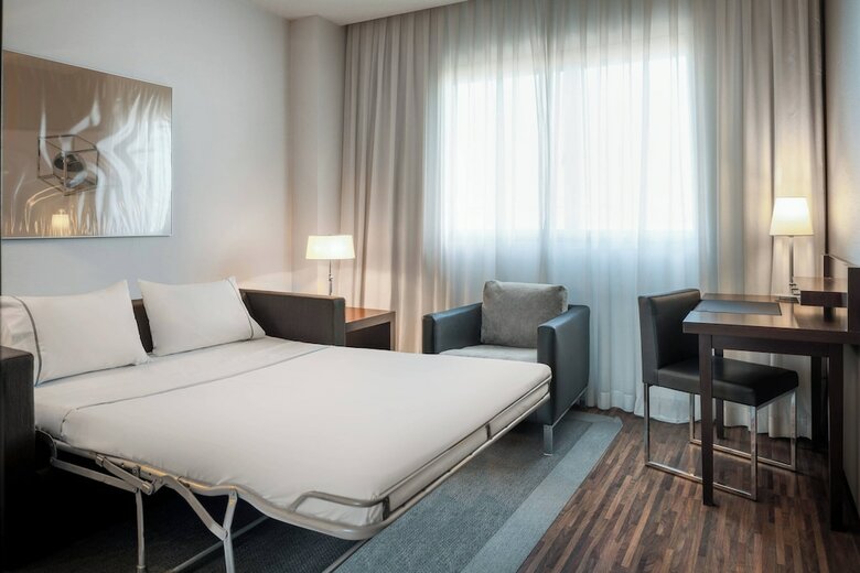 AC Hotel Gij�n By Marriott