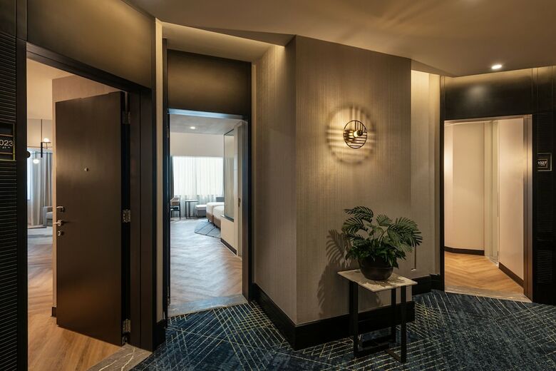 Hotel Pullman Mall Of The Emirates