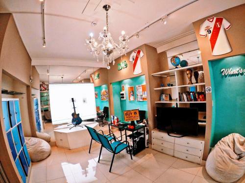 The Prime Spot, Backpacker's Hostel