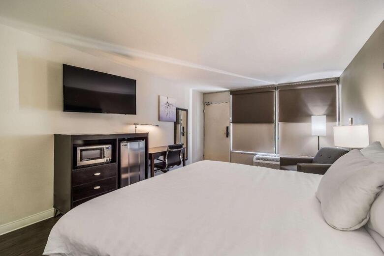Hotel Ramada Florence Center