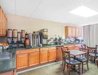 Hotel Howard Johnson Inn Gillette