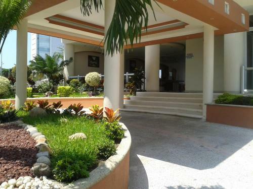 Hotel Rru Diamante