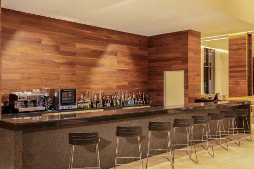 Hotel Fiesta Inn Aguascalientes Patio