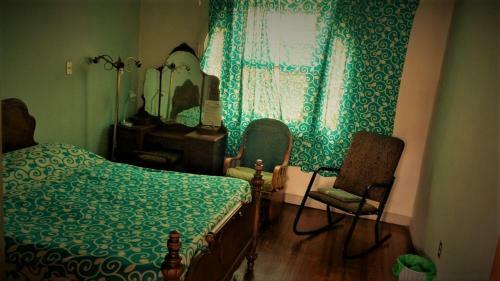Hostal La Decima Guest House