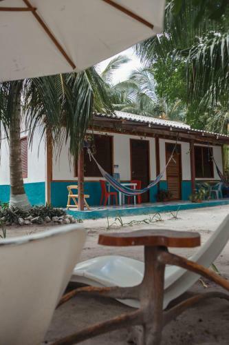 Isla Grande Eco-hostal