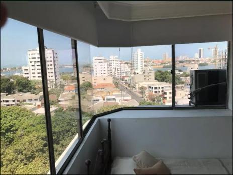 Cozy Bedroom In Maga!