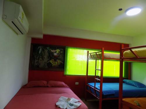 Albergue Hostal Caracoles