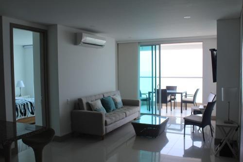 Palmetto Beachfront Apartment - Floor 28