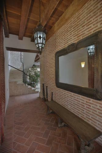 Stunning 5 Bedroom Old City House