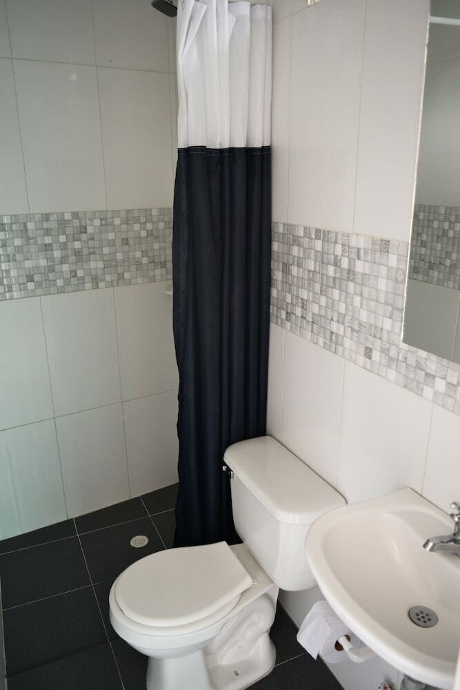 Wonderland Hostel By Gb Collection