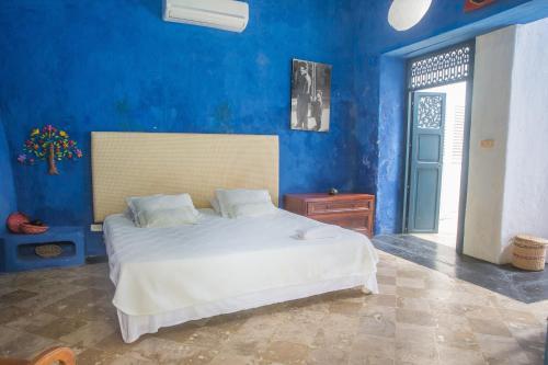 Charming Old City 4 Bedroom Chateau