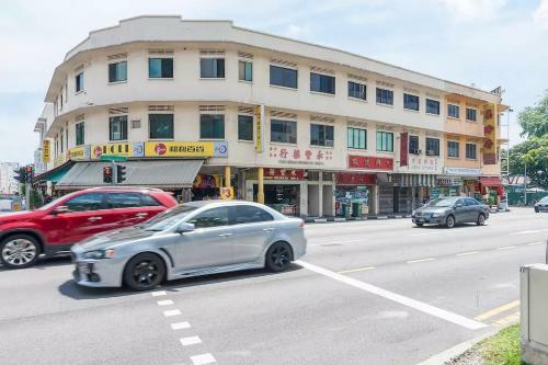 Aljunied Walk Up Apartment