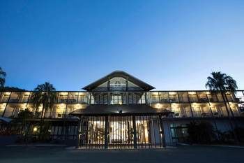 Hotel Club Crocodile Resort Airlie Beach