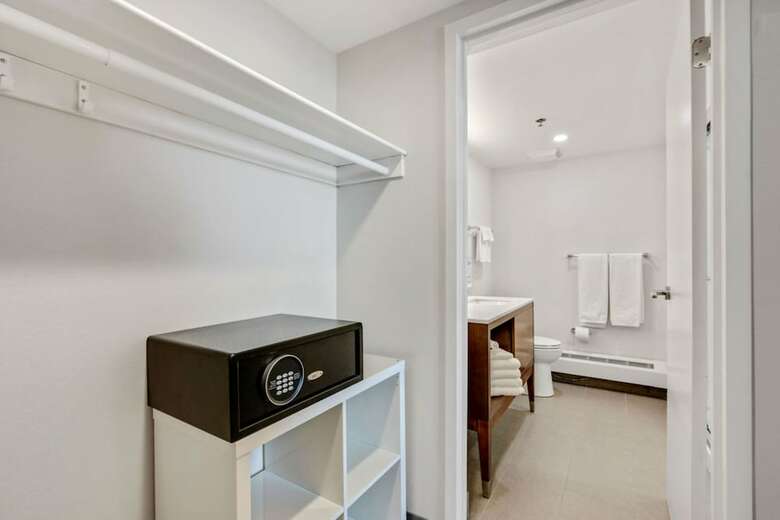 Hotel Holiday Inn & Suites Ottawa West - Kanata