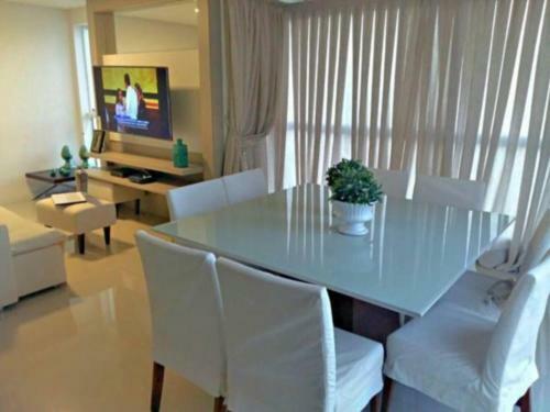 Apartamento Apto Em B. Cambori� Praia E Mar