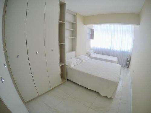 Apartamento De 2 Quartos Quadra Mar