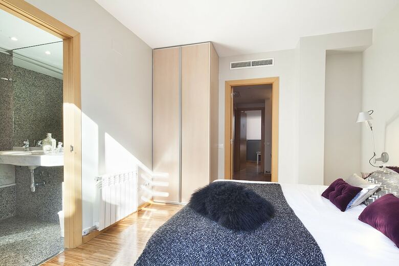 My Space Barcelona Park G�ell Apartments