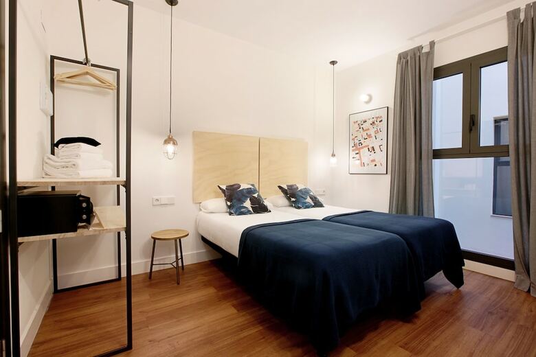 Pension Magatzem 128