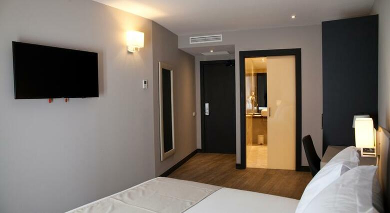 Hotel May Ramblas Barcelona