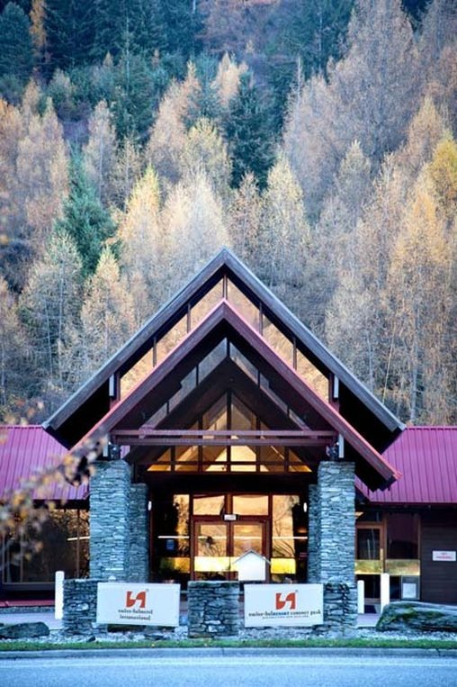Coronet Peak Hotel