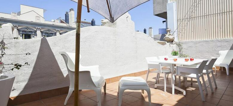 Apartamentos Splendom Suites