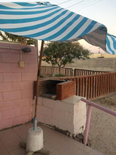 Hostal Casa En Bahia Loreto Caldera